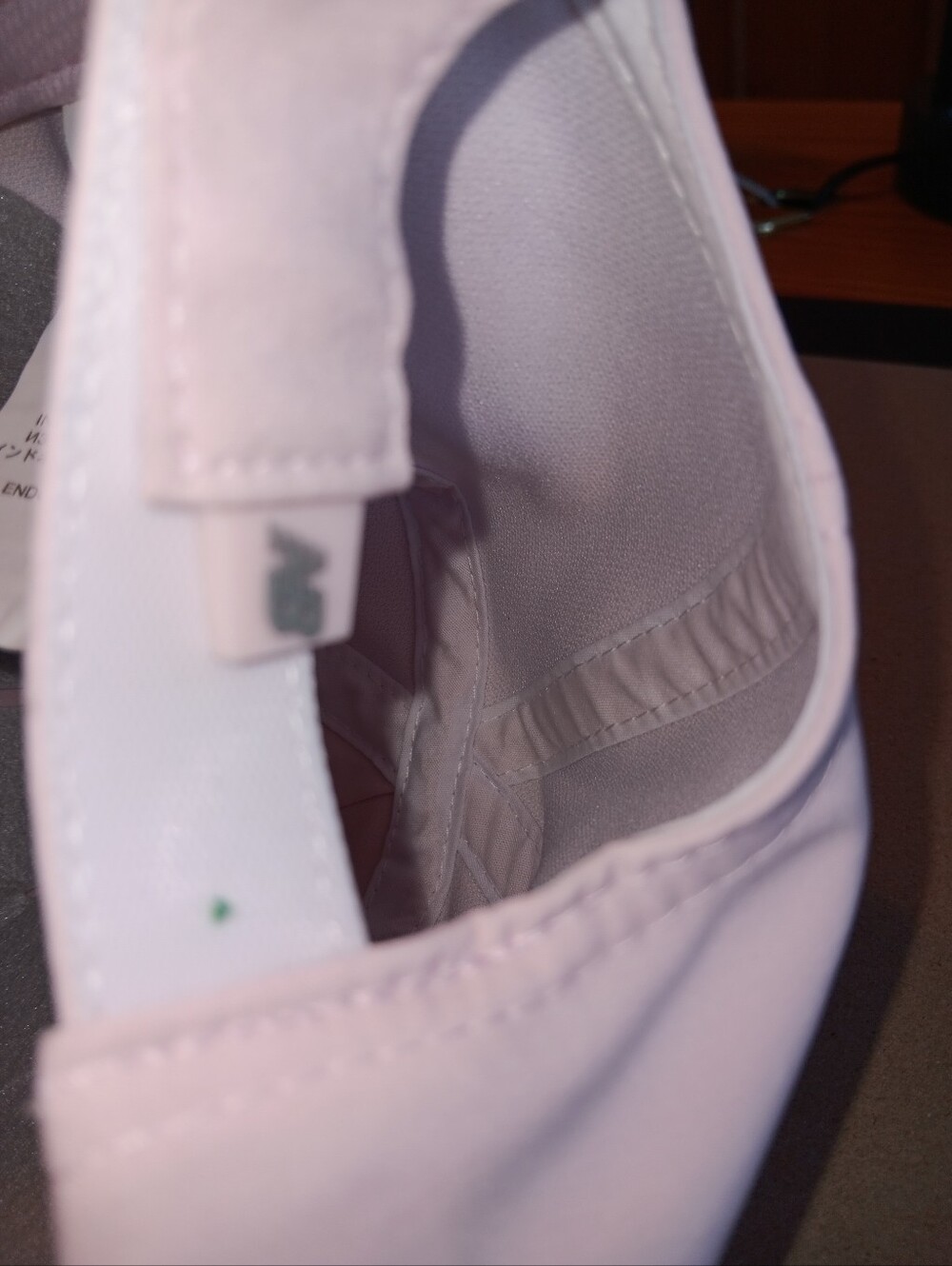 New Balance Light Pink Cap with NB Logo - Picture 7 of 7